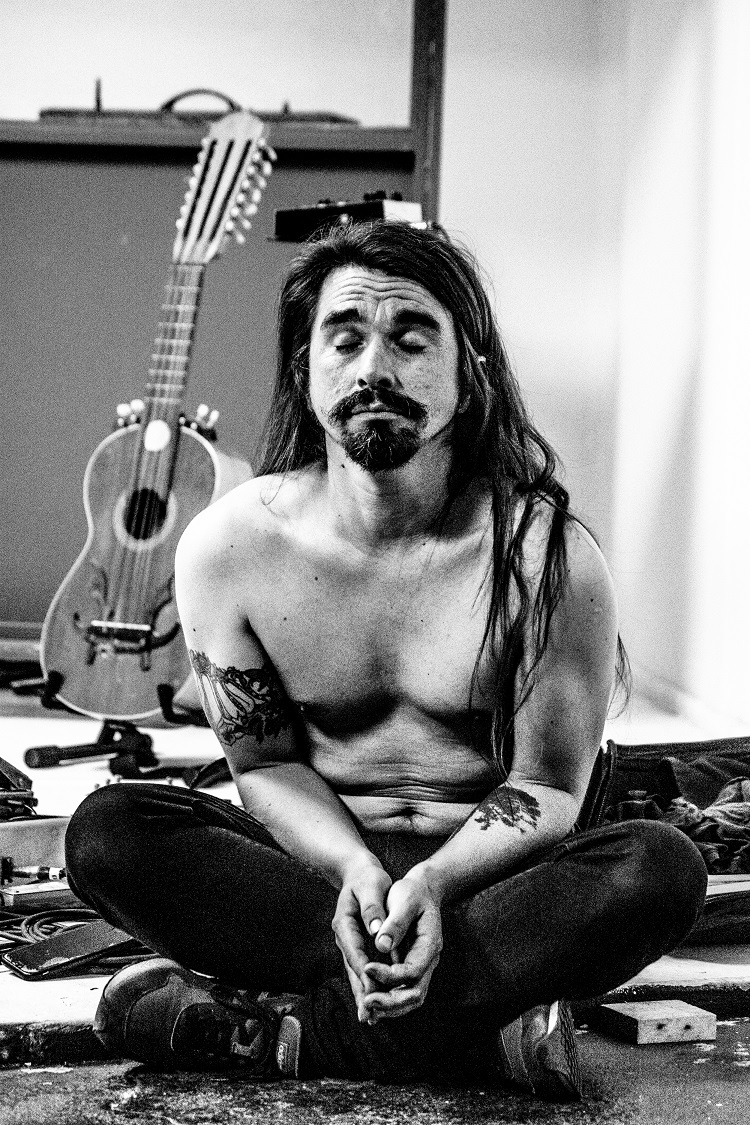 Traspuesto: viaje sonoro por la música chilena